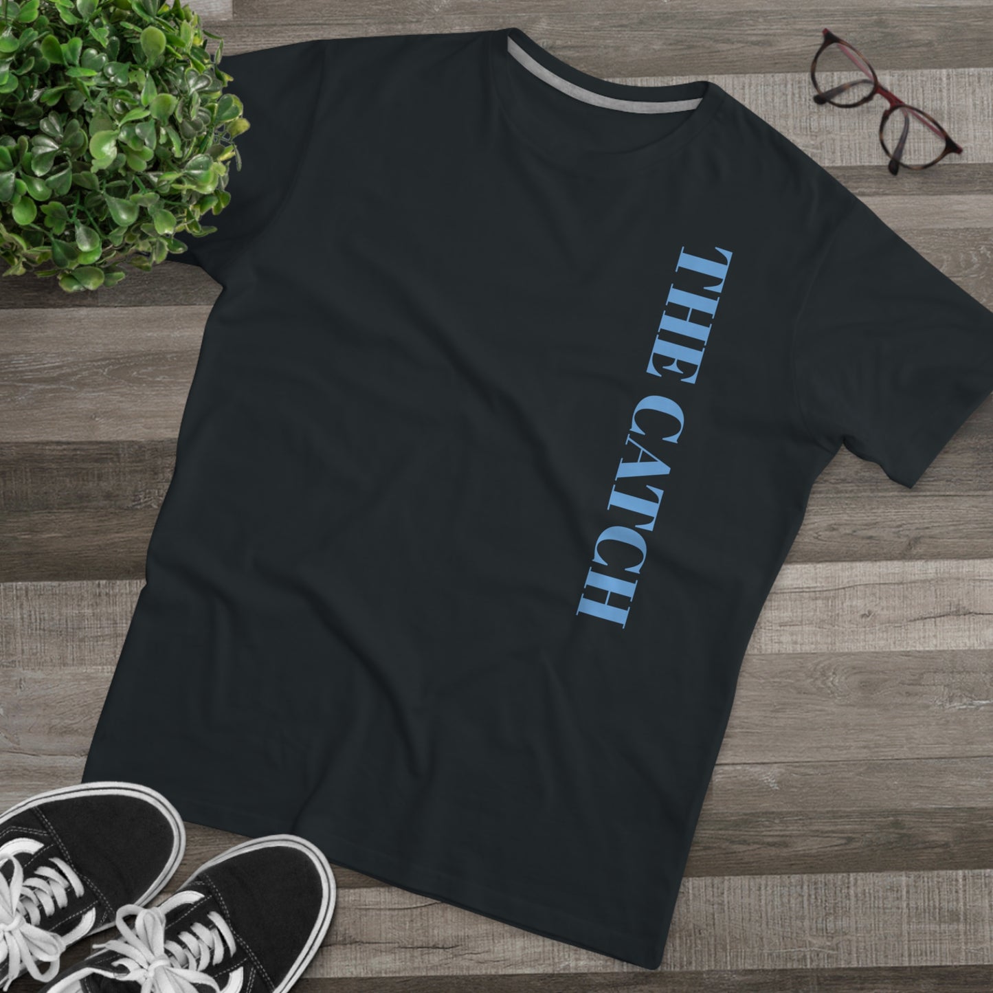 Urban Fashion Men's Modern-fit Tee - 'THE CATCH' Graphic Shirt for Trendsetters - THE CATCH