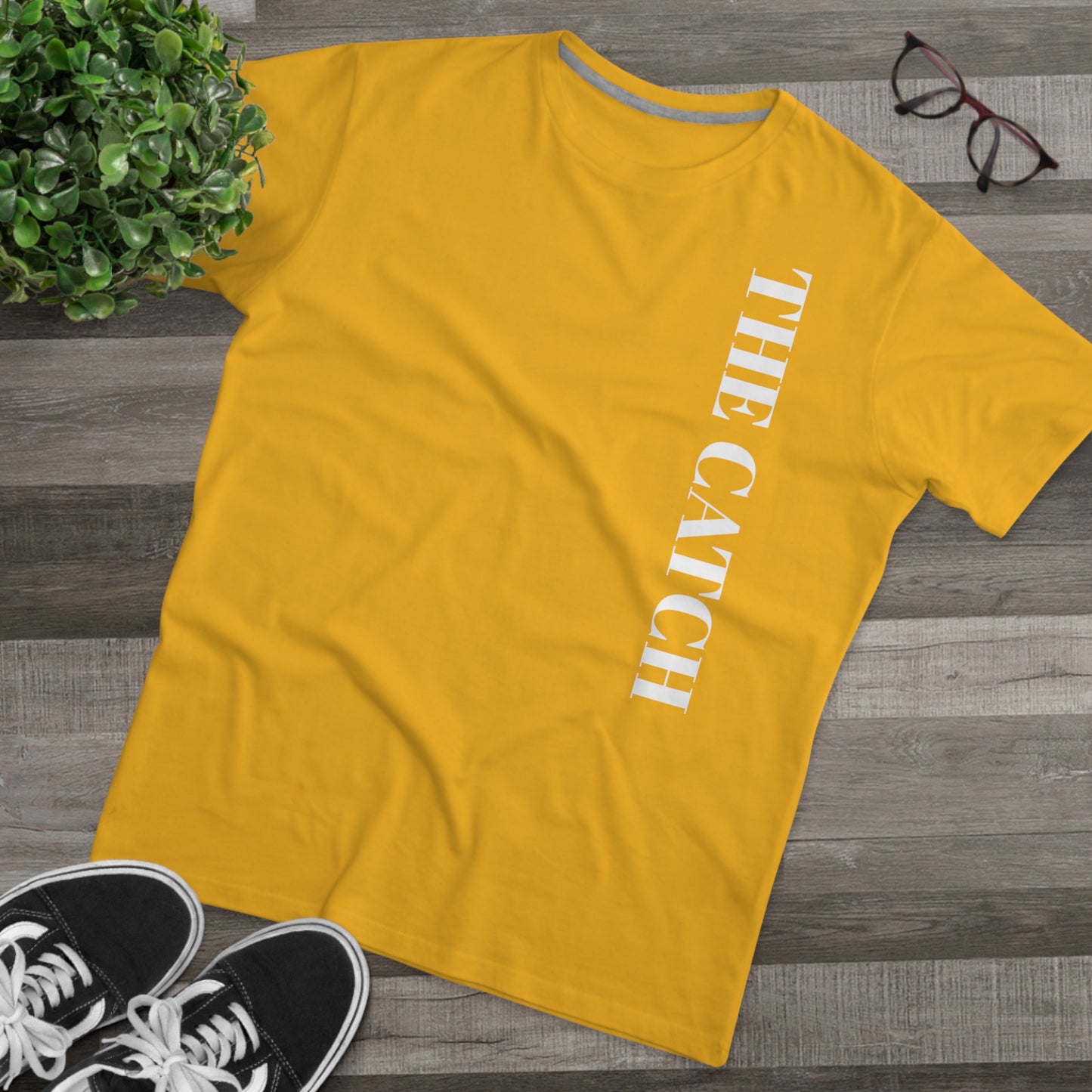 Men's Modern-Fit Tee - Stylish Casual Tee with "THE CATCH" Design