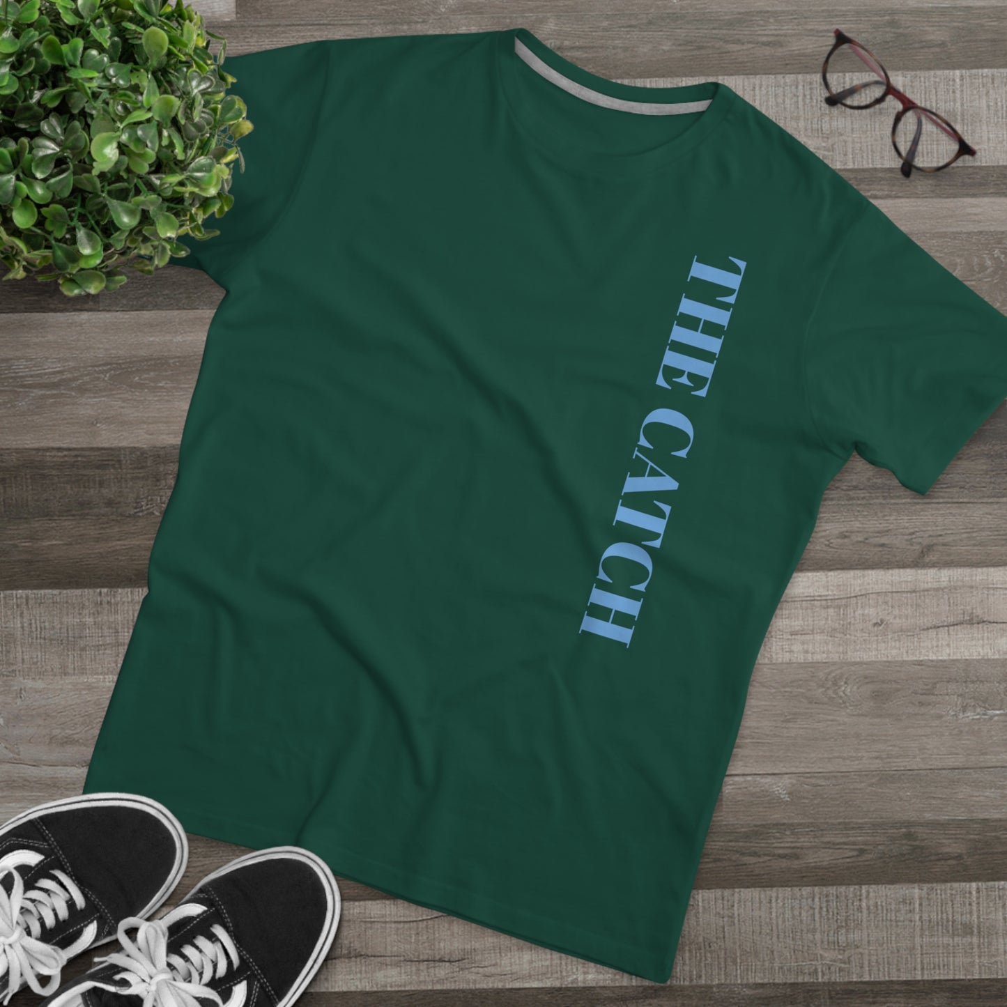Artistic Modern-Fit Men's Tee - Unique Graphic T-Shirt for Creative Souls - THE CATCH