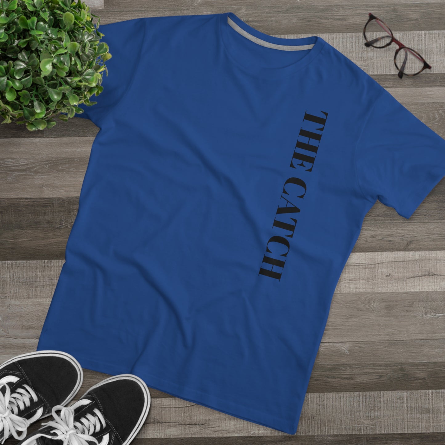Urban Fashion Men's Modern-fit Tee - 'THE CATCH' Graphic Shirt for Trendsetters