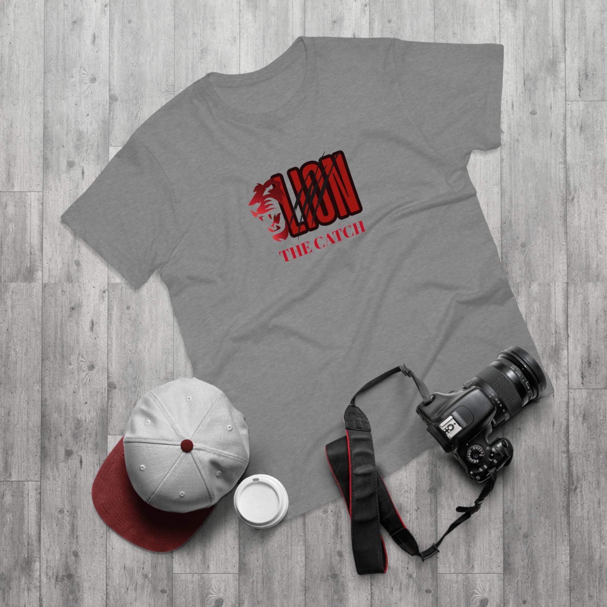 Majestic Lion Graphic T-Shirt for Men - Perfect for Animal Lovers - THE CATCH