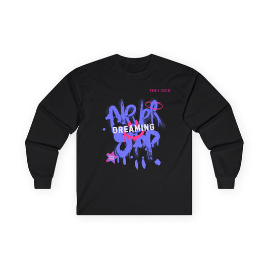 Dreaming Graphic Long Sleeve Tee - Casual Streetwear Top
